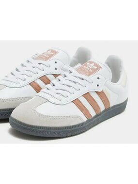 NWB Womens Adidas Sambas